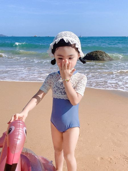 Laste täielik ujumistrikoo 3/4 pitsist varrukatega