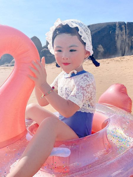 Laste täielik ujumistrikoo 3/4 pitsist varrukatega