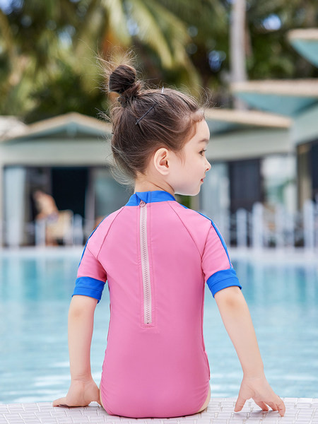 3/4 varrukatega kiiresti kuivav laste ujumistrikoo