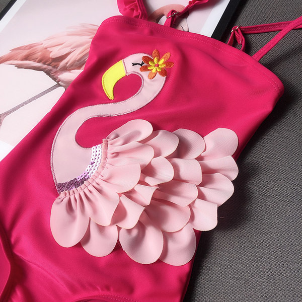 Reguleeritavate rihmade ja 3D kaunistusega laste täisujumistrikoo