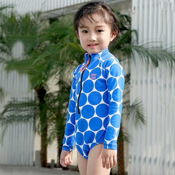 Päikesekaitsega täielik lukuga ujumistrikoo