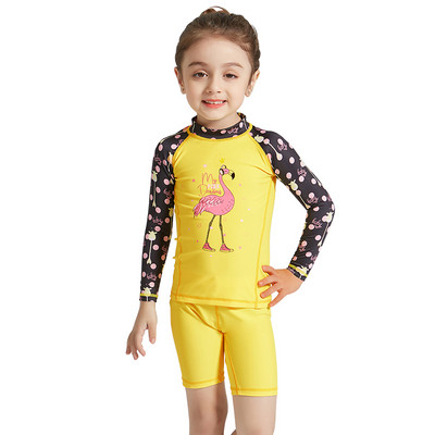 Uus mudel pikkade varrukatega ja flamingo aplikatsiooniga laste ujumistrikoo