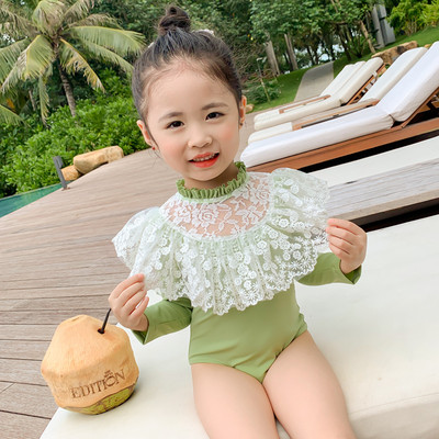 Pikkade varrukate ja pitsiga laste täisujumistrikoo