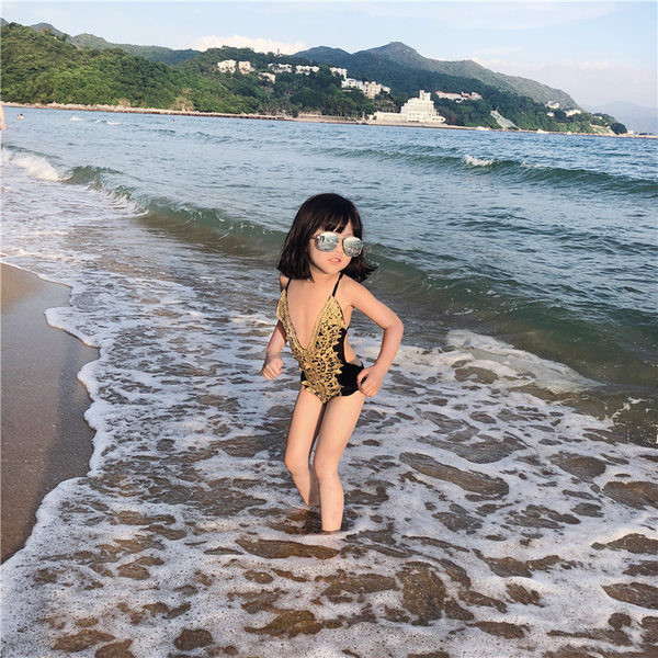 Модерен детски цял бански с дантела