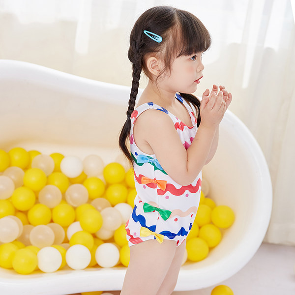 Šareni dječji kupaći kostim za djevojčice