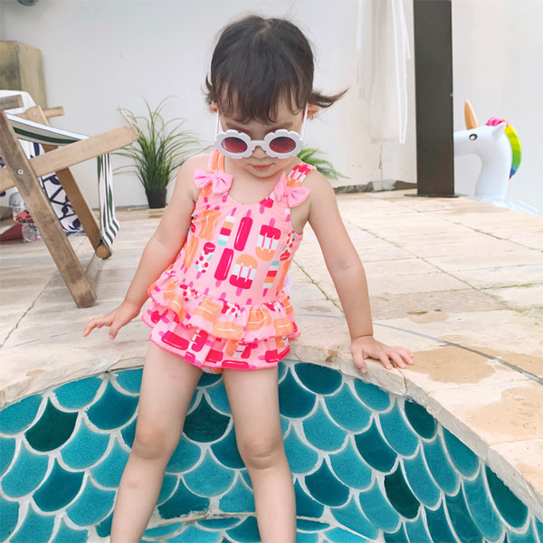 Laste ujumistrikoo roosade paeltega