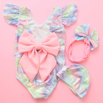 Sillega värvides laste ujumistrikoo