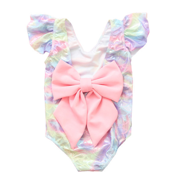 Sillega värvides laste ujumistrikoo