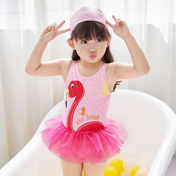 Laste täisujumistrikoo aplikatsiooni ja tülliga