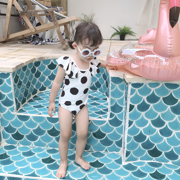 Valge rihmadega laste ujumistrikoo