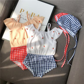 Laste täisujumistrikoo aplikatsiooni ja õhukeste rihmadega