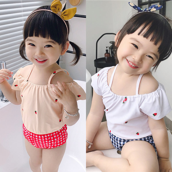 Laste täisujumistrikoo aplikatsiooni ja õhukeste rihmadega