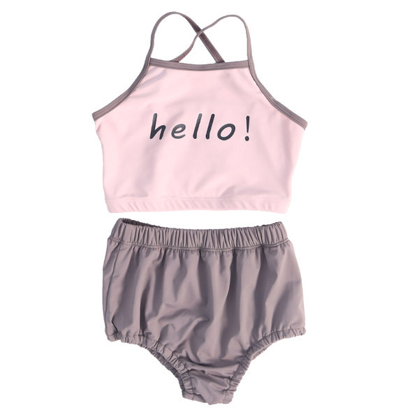 Kaheosaline ujumistrikoo tüdrukutele