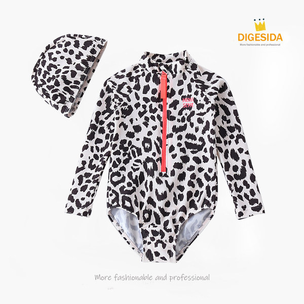 Päikesekaitsega laste ujumistrikoo pikkade varrukatega