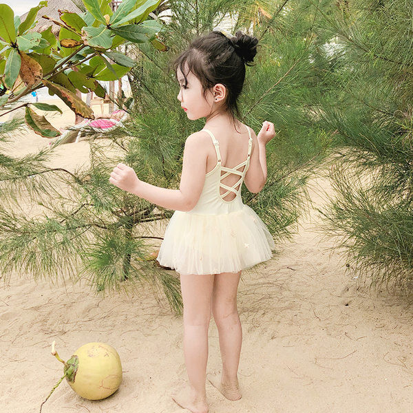 Puna haljina u obliku kupaćeg kostima s tilom