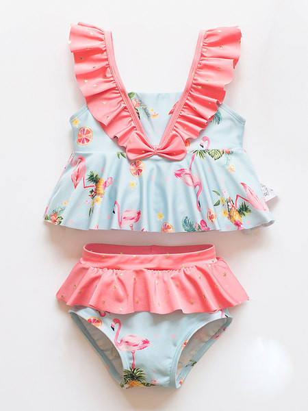 Kétrészes, fürtökkel ellátott, új gyerek fürdőruha modell lányoknak