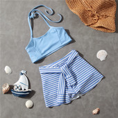 Kaheosaline õhukeste rihmadega ujumistrikoo tüdrukutele