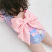 Dječji cijeli kupaći kostim s golim leđima i trakom