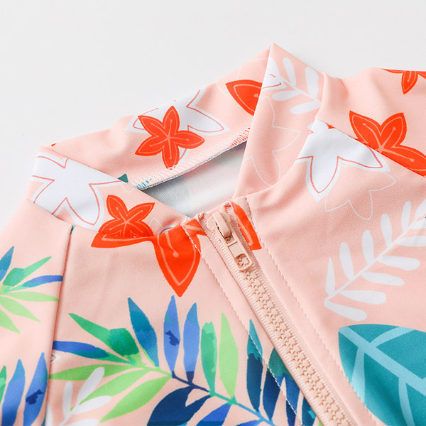 Päikesekaitsega laste lillemustriga ujumistrikoo