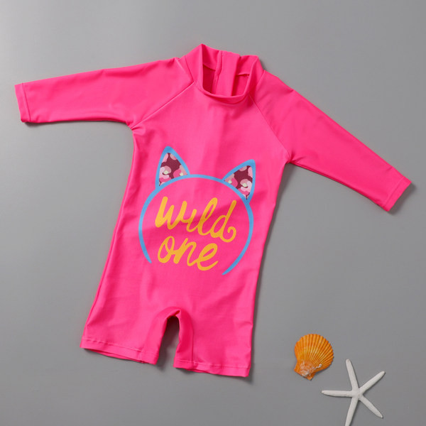 Dječji kupaći kostim u boji ciklame s aplikacijom za djevojčice