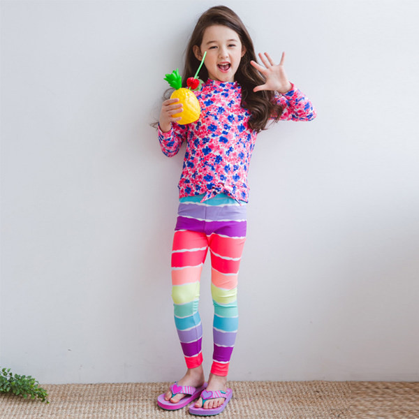 Детски слънцезащитен бански с дълъг ръкав