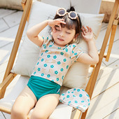 Lühikeste varrukatega laste ujumistrikoo - tüdrukutele