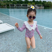 Παιδικό ολόσωμο μαγιό με μακριά μανίκια και γιακά