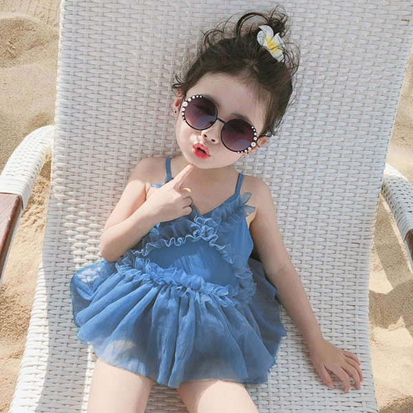 Čitava vrsta kupaćeg kostima od tila za djevojčice