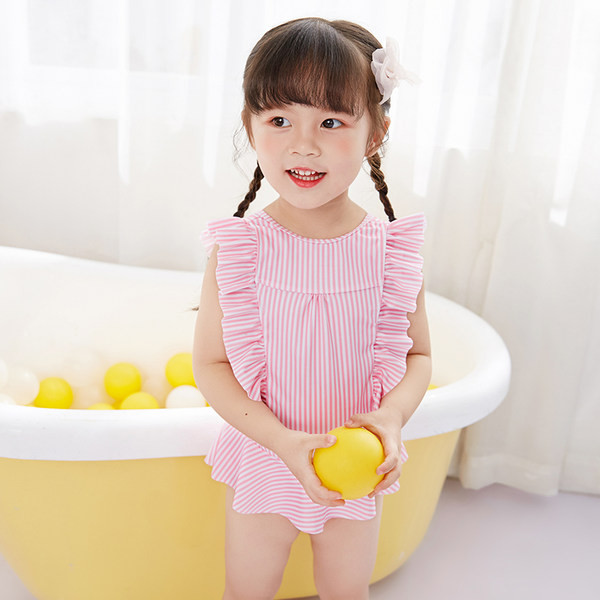 Laste triibuline lokkidega ujumistrikoo tüdrukutele