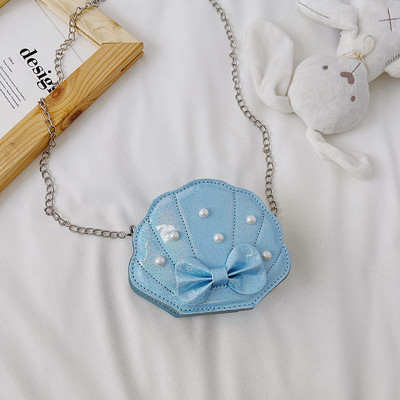 Stiilne dekoratiivpärlite ja metallist käepidemega lastekott