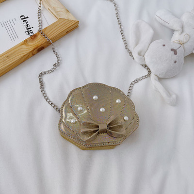 Stiilne dekoratiivpärlite ja metallist käepidemega lastekott