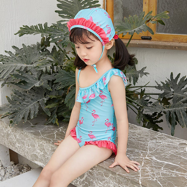 Dječji kupaći kostim s kovrčama i aplikacijama za djevojčice