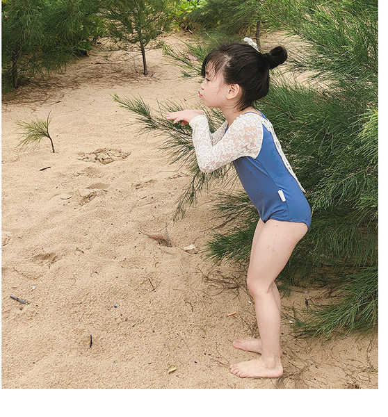 Moderan cijeli kupaći kostim s dugim rukavima i čipkom