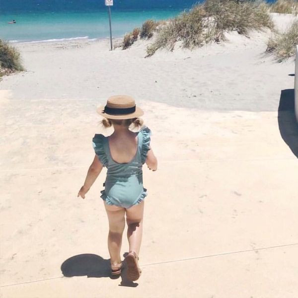 Laste ujumistrikoo beež ja sinine