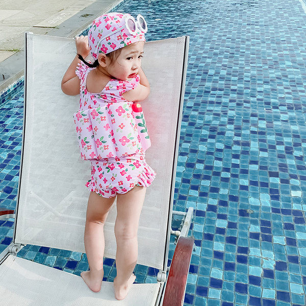 Pilns bērnu peldkostīms ar iebūvētiem pludiņiem