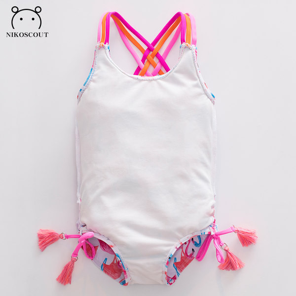 Uut mudelit täis ujumistrikoo rihmadega tüdrukutele