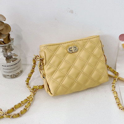 Stiilne pika metallist käepidemega tavaline lastekoti mudel