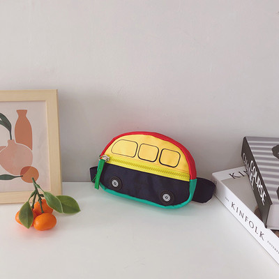 Moderna dječja torba s patentnim zatvaračem za dječake