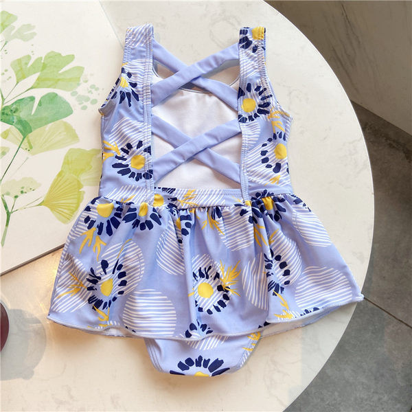 Ristirihmade ja aplikatsiooniga laste täisujumistrikoo