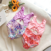 Kahes värvitoonis laiade rihmadega laste ujumistrikoo