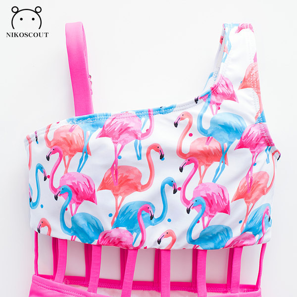 Täielik laiade rihmadega ujumistrikoo tüdrukutele