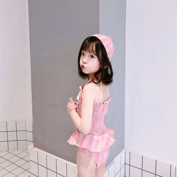 Laste täisujumistrikoo ühe rihma ja lokkidega