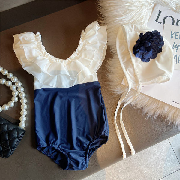 Täielik lokkidega ujumistrikoo tüdrukutele