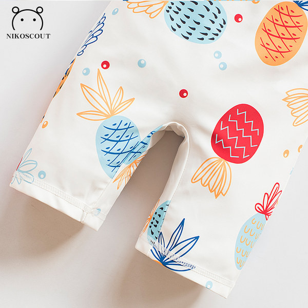 Novi model cijelog kupaćeg kostima s aplikacijom u boji za djevojčice