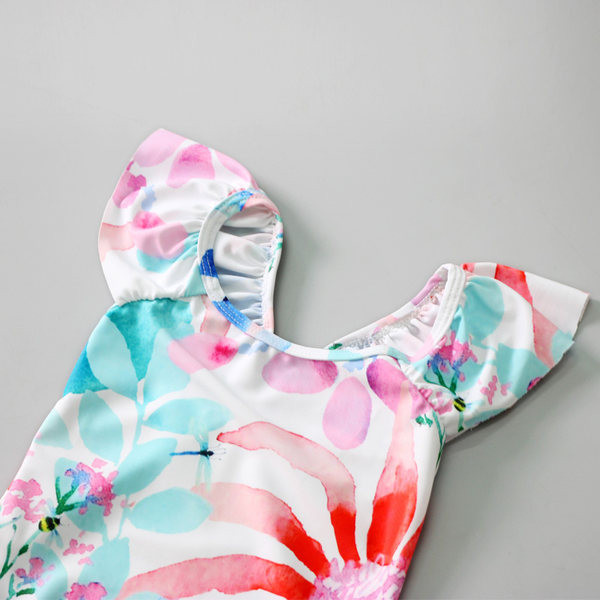 Παιδικό μαγιό με χρωματιστό μοτίβο για κορίτσια