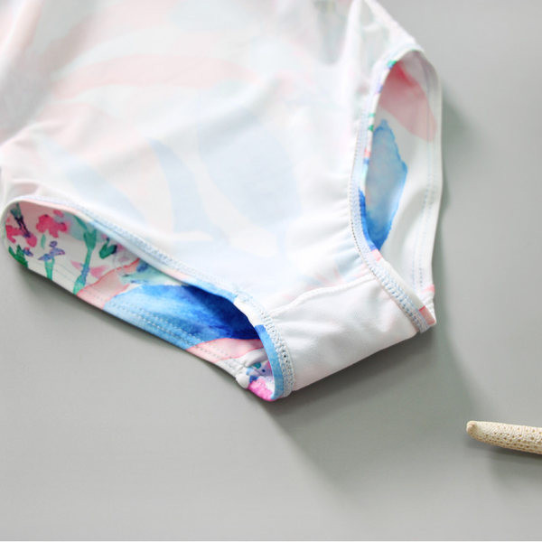 Παιδικό μαγιό με χρωματιστό μοτίβο για κορίτσια