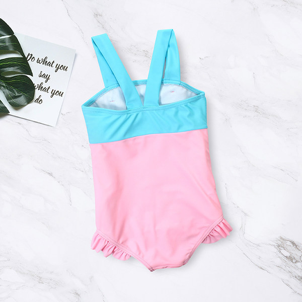 Dječji cijeli kupaći kostim s aplikacijama i 3D elementima