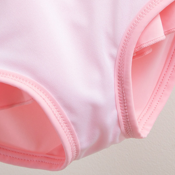 Paeltega laste ujumistrikoo tüdrukutele