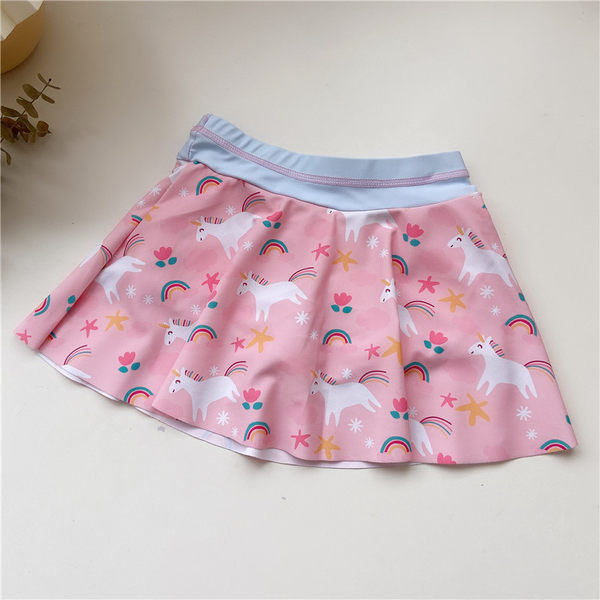 Kaheosaline ja ükssarviku aplikatsiooniga laste ujumistrikoo