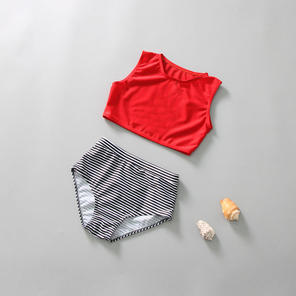 Dječji kupaći kostim iz dva dijela - za djevojčice